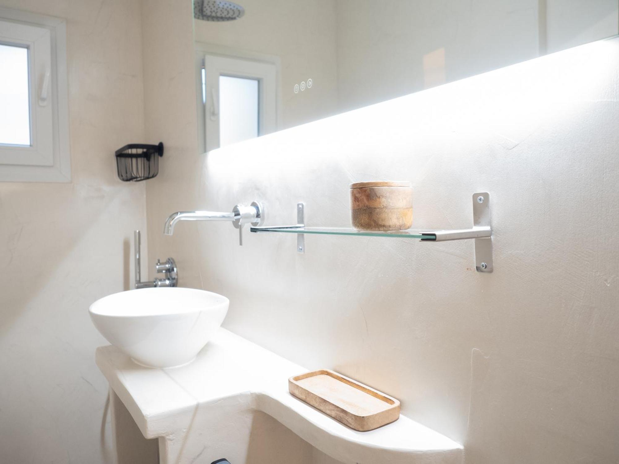 Seaview Apartment - Poros Relaxing Beachfront Flat Poros Town Exterior foto